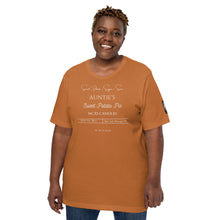Cargar imagen en el visor de la galería, Auntie&#39;s sweet potato pie Unisex t-shirt